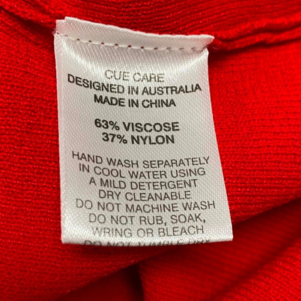 CUE Red Cut Out Sleeveless Office Knit Tank Top - Picture 4 of 4